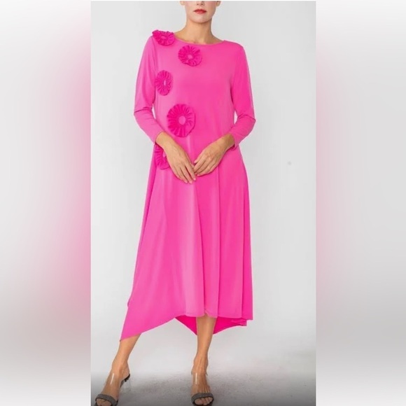 IC COLLECTION Dresses & Skirts - IC Collection NWT hot pink dress with  3D flowers sz L